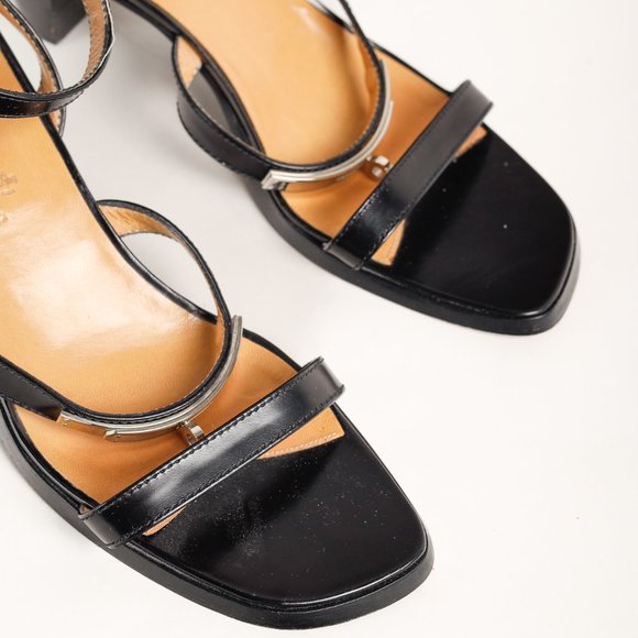 Hermes Leather Kelly Buckle Tapered Heel Black Leather Sandal, Size 6.5 - Picture 6 of 10